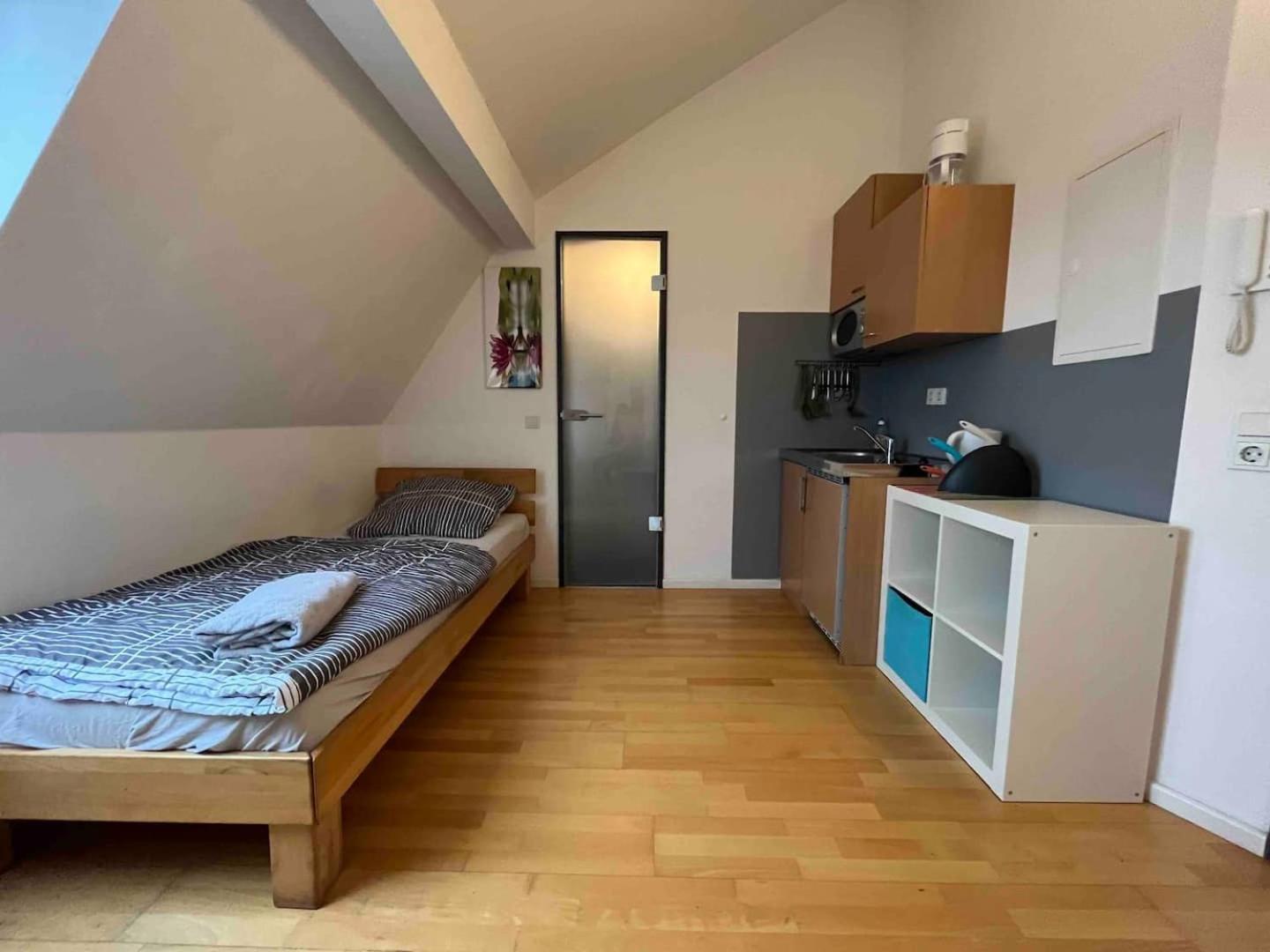 Simplex Apartments Am Ludwigsplatz Karlsruhe Esterno foto